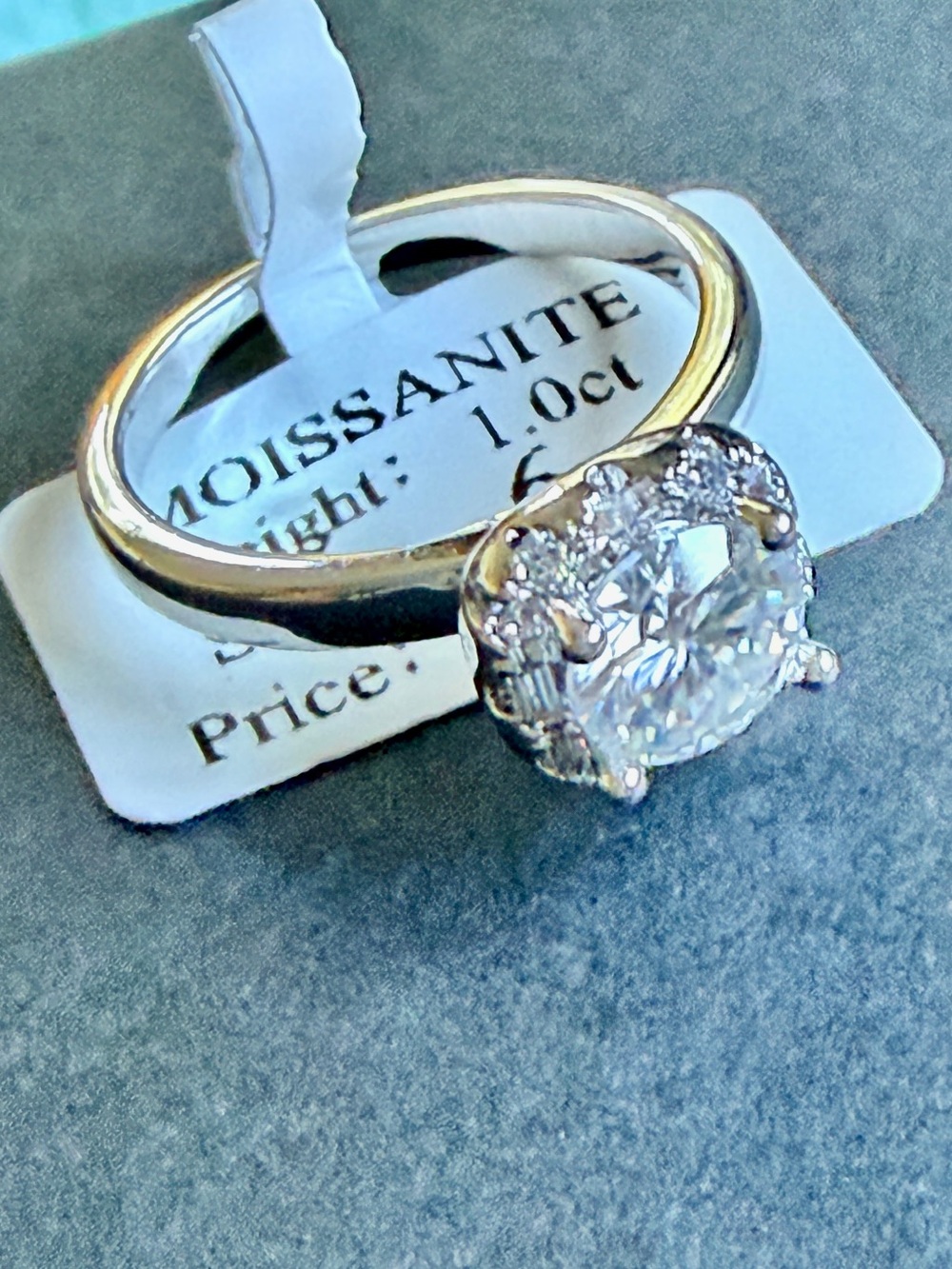 1.0ct Moissanite 925 Sterling Silver Ring Size 6 NWT